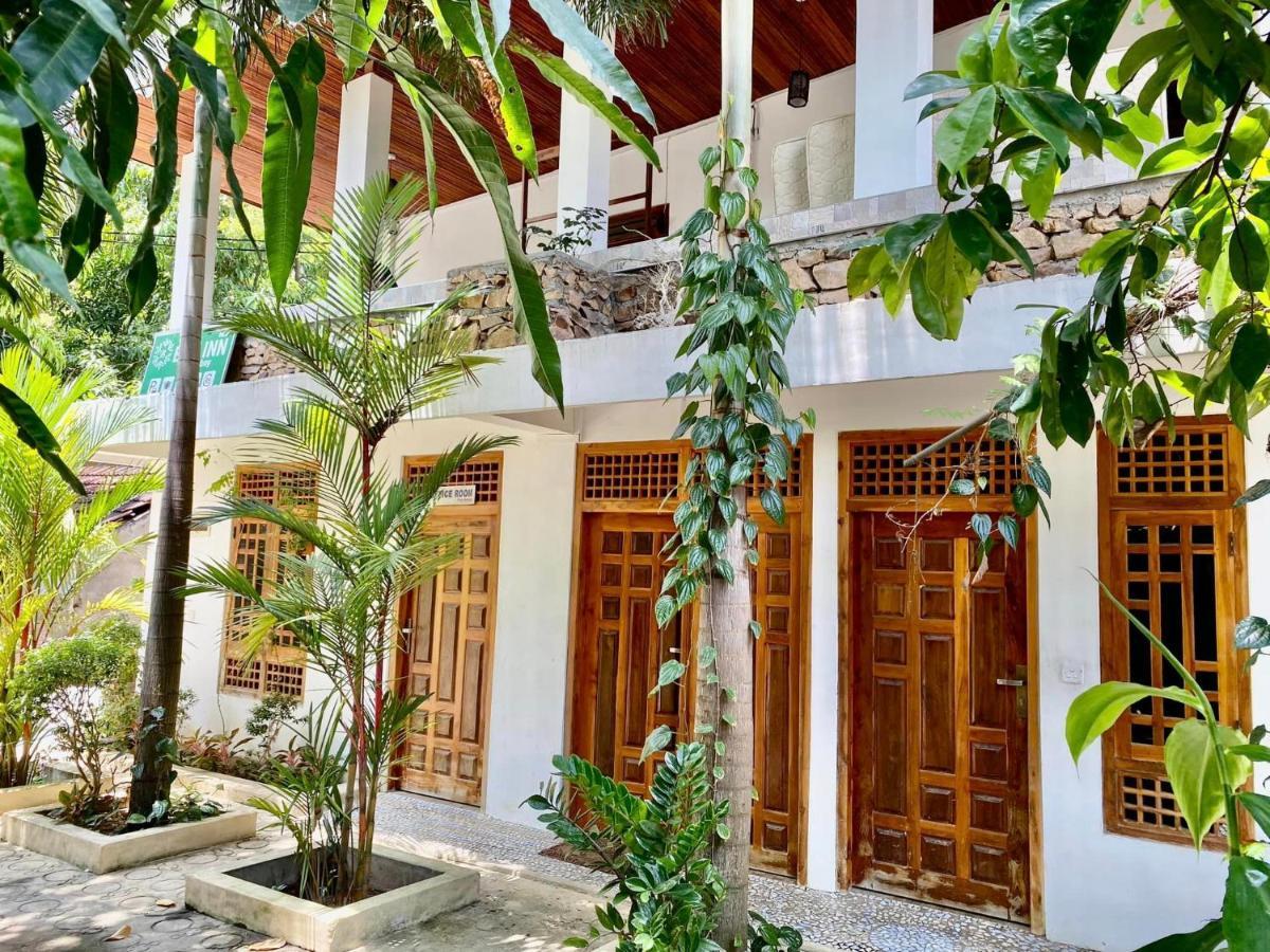 Bay Inn Surf Villa Arugam Bay Buitenkant foto