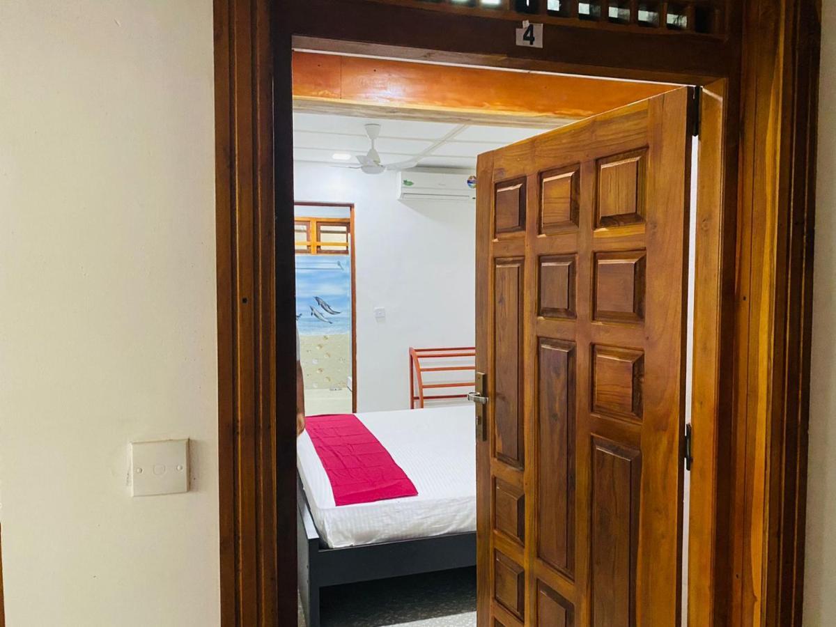 Bay Inn Surf Villa Arugam Bay Buitenkant foto